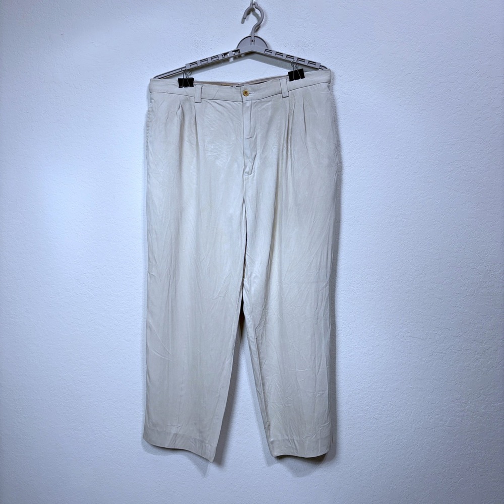 Tommy Bahama Silk Pleated Relaxed Fit Chino Straight Leg Khaki Pants Men 42x32